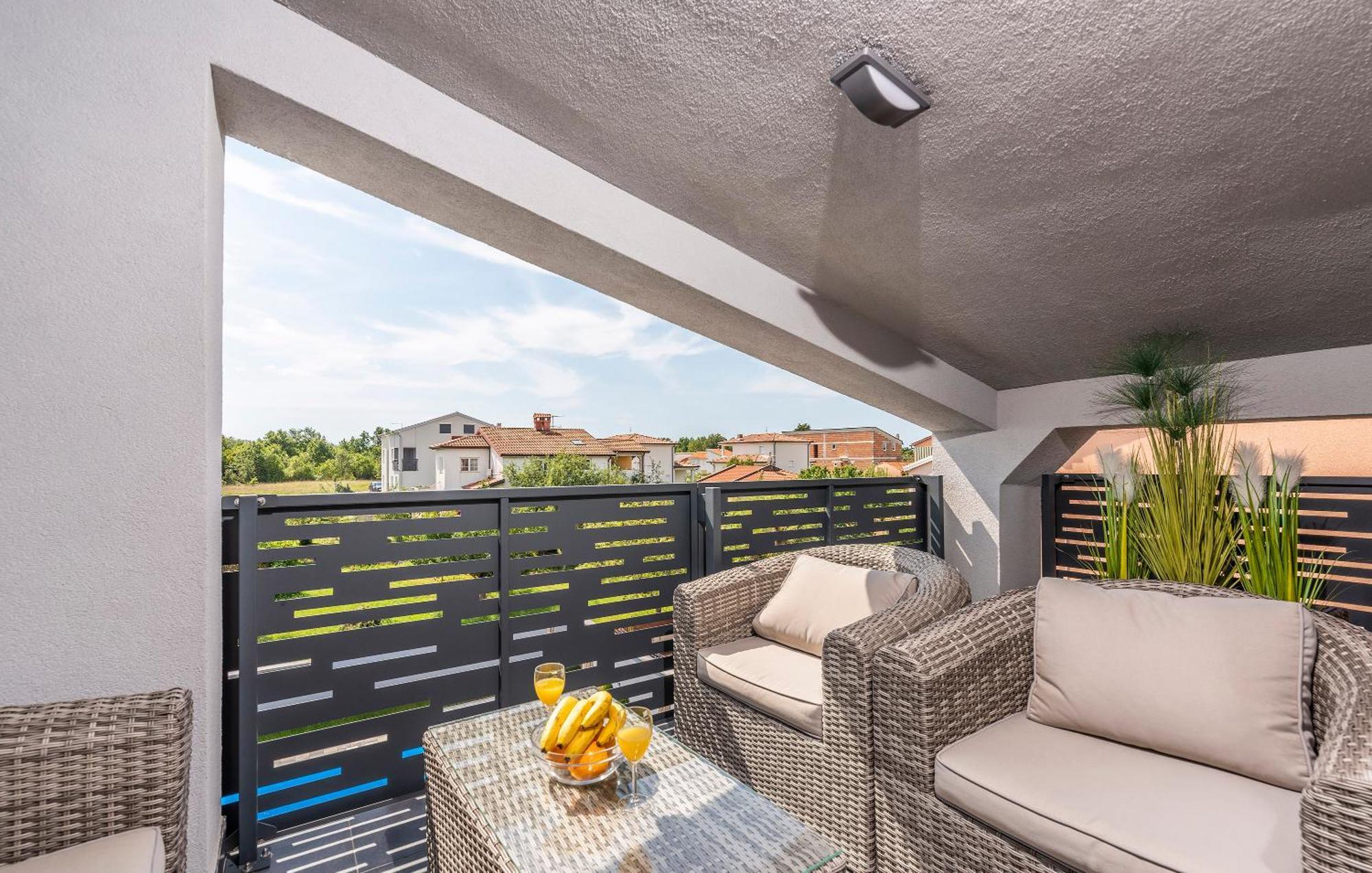 Apartmani Natalija Porec Bilik gambar